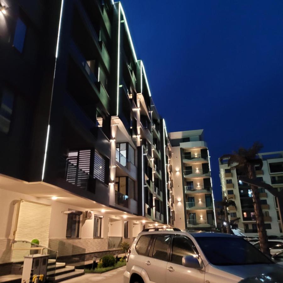 Zen Garden Apartament De Lux Nou Pe Malul Marii Constanta Exterior photo